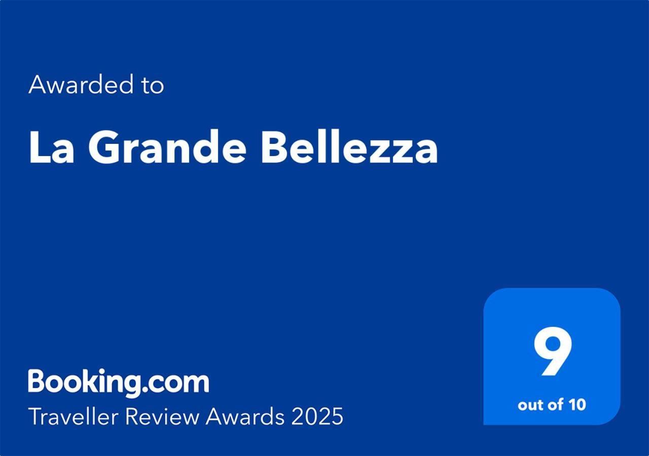 La Grande Bellezza Bed and Breakfast Napoli Eksteriør billede